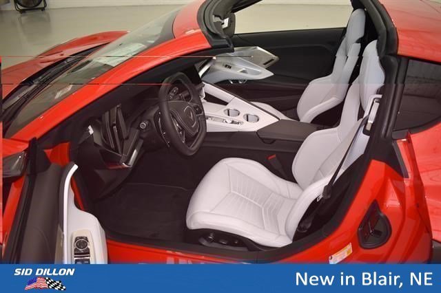 2026 Chevrolet Corvette 2LT - Photo 8