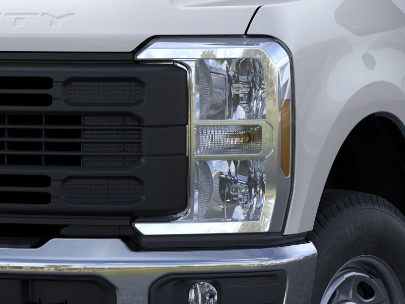 New 2026 Iconic Silver Metallic Ford XL image 19