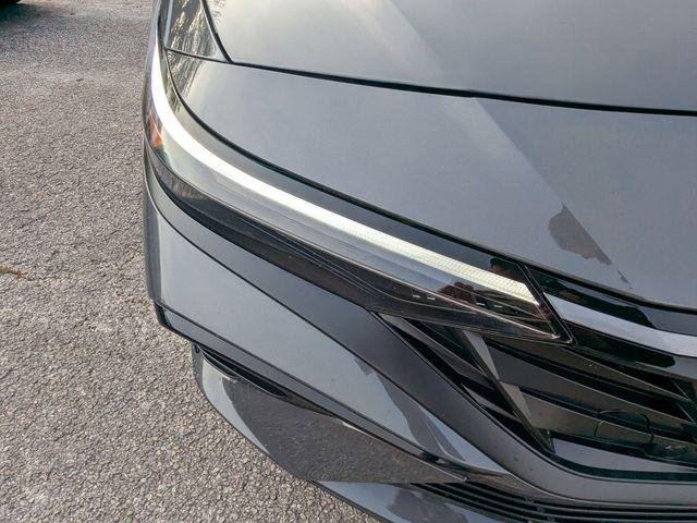 New 2026 Gray Hyundai SEL Sport image 9