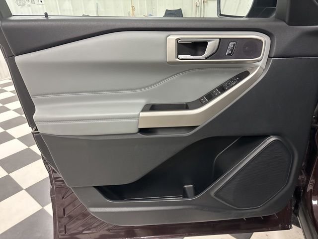 Used 2023 Red Ford XLT image 10