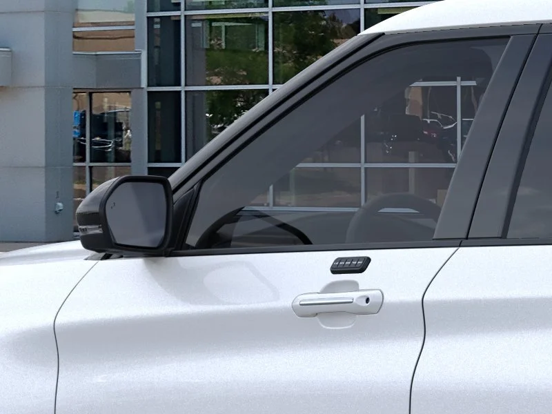 New 2026 Star White Metallic Tri-Coat Ford Platinum™ image 20