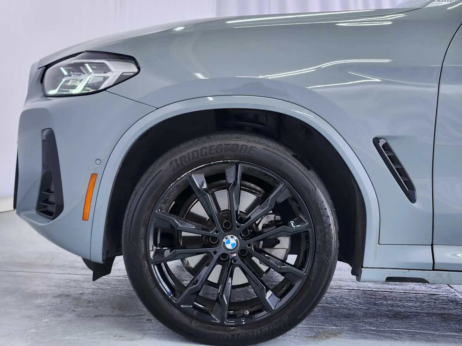 Used 2024 Brooklyn Grey Metallic BMW xDrive30i image 10