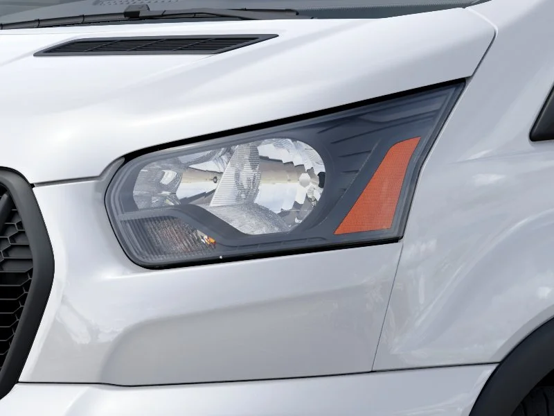 New 2027 Oxford White Ford Passenger Van XL image 39