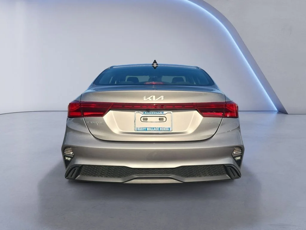 Used 2023 Steel Gray Kia LXS image 4