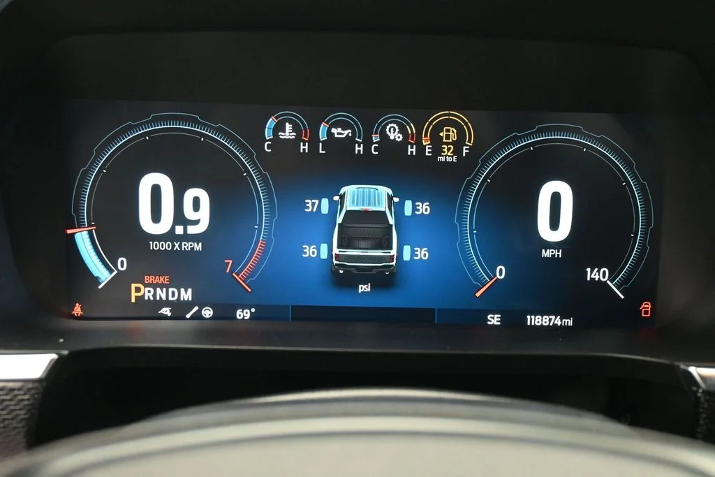 Used 2021 White Ford Raptor image 14