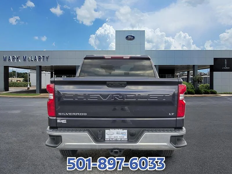 Used 2023 GRAY CHEVROLET 4WD CREW CAB 147" LT W/1LT image 4