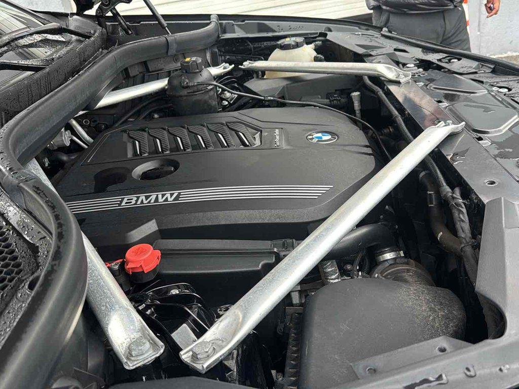 Used 2019 Black Sapphire Metallic BMW xDrive40i image 34