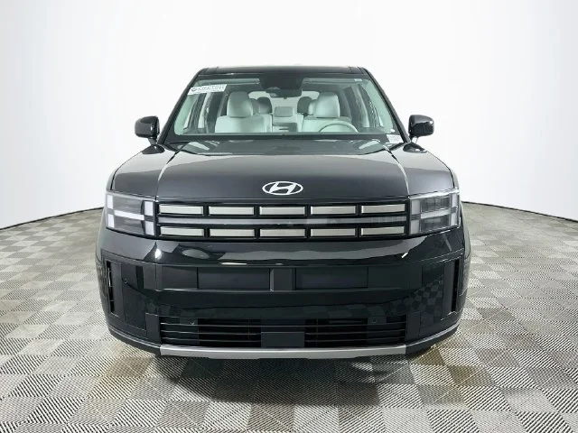 New 2027 Black Hyundai SE image 8