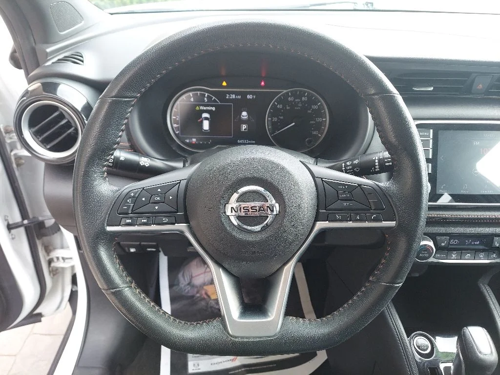 Certified Used 2020 White Nissan SR image 11