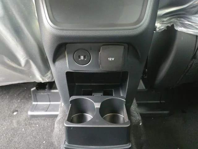 New 2027 Agate Black Metallic Ford Active image 35