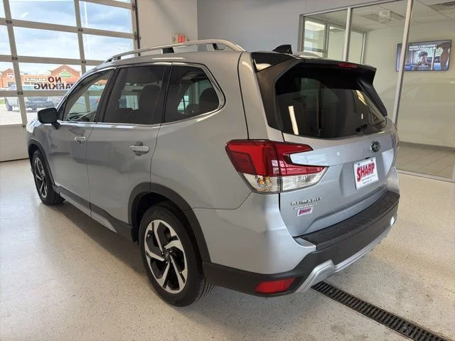 2024 Subaru Forester Touring - Photo 7
