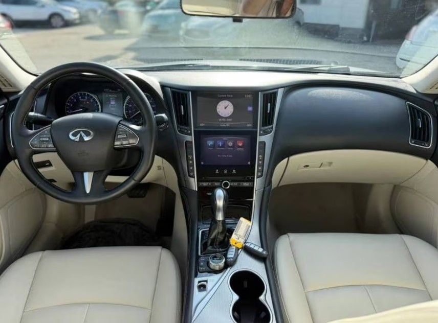 Used 2014 Gray INFINITI Premium image 19