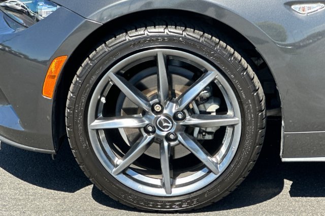Used 2020 Gray Mazda Grand Touring image 28