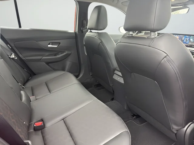 2026 Nissan Sentra SR - Photo 24