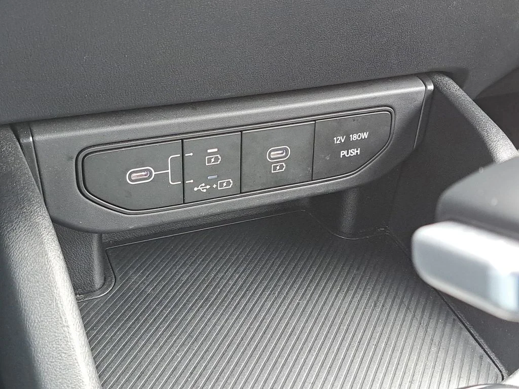 Used 2025 Blue Kia LXS image 31