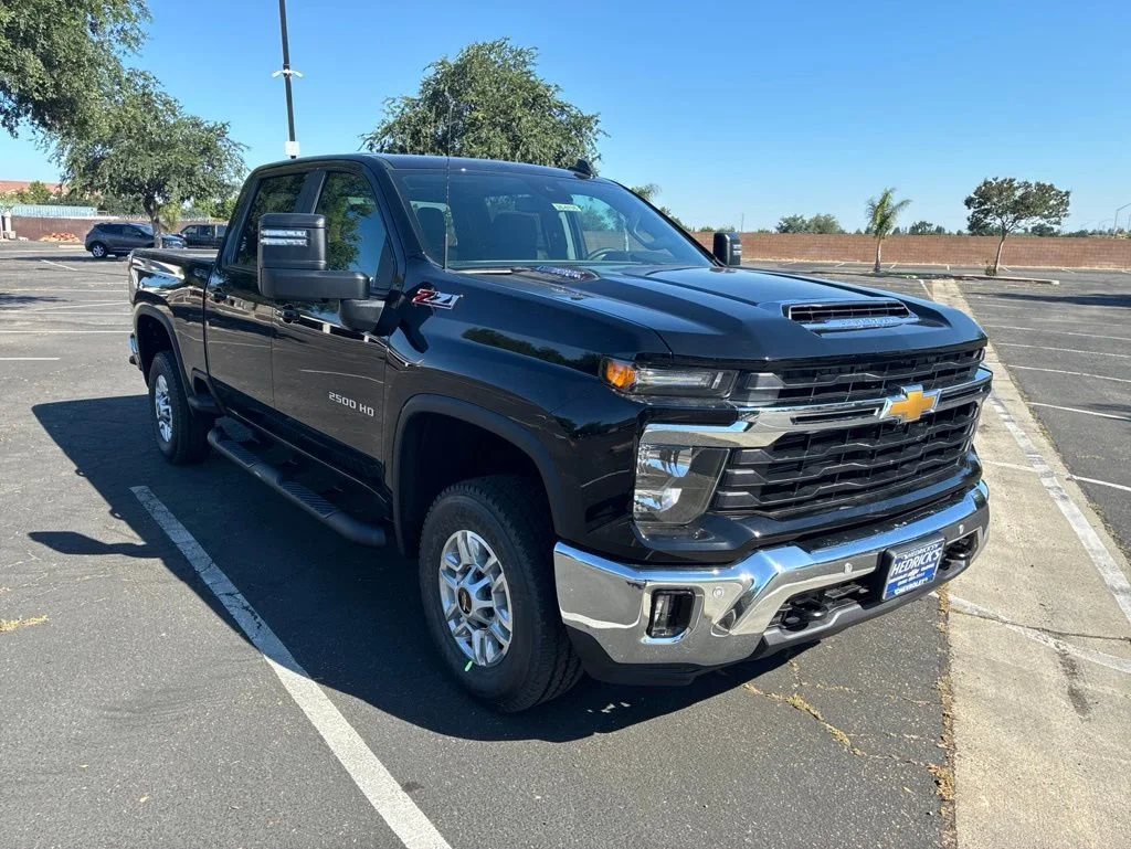 New 2026 Black Chevrolet LT image 1