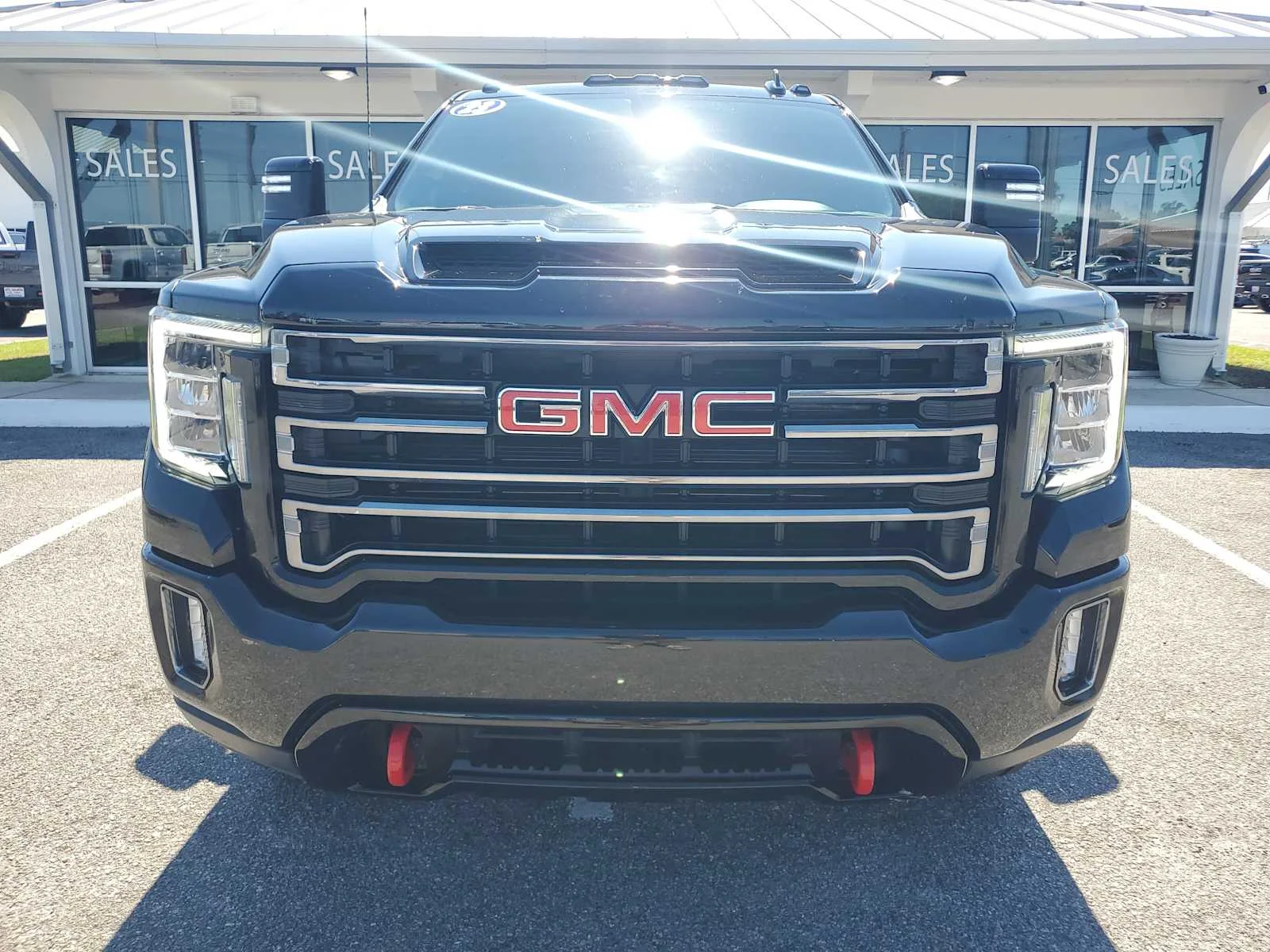 Used 2023 ONYX BLACK GMC AT4 image 13
