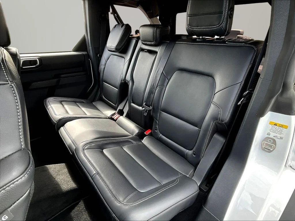 New 2025 Oxford White Ford Outer Banks® image 26