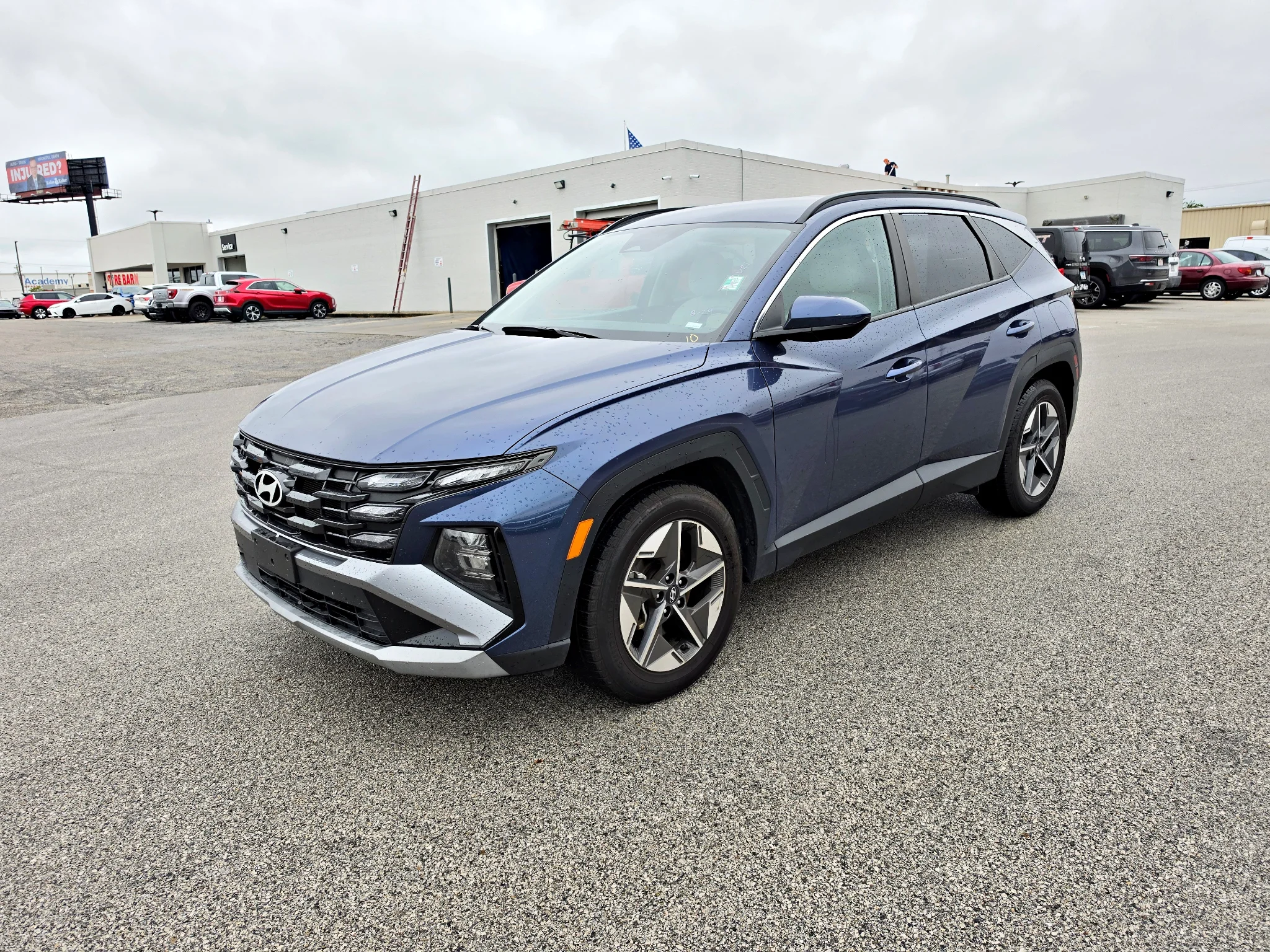 Used 2025 Atlantis Blue Hyundai SEL image 1