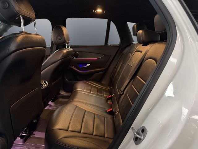 Certified Used 2022  Mercedes-Benz GLC 300 image 12