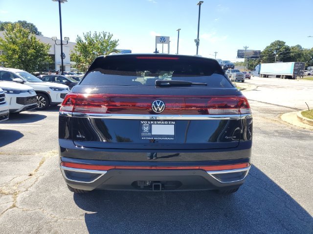 Certified Used 2026 Black Volkswagen 2.0T SEL image 5