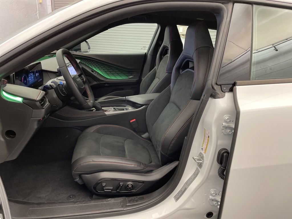 New 2026 White Knuckle Exterior Paint Dodge R/T Plus image 18