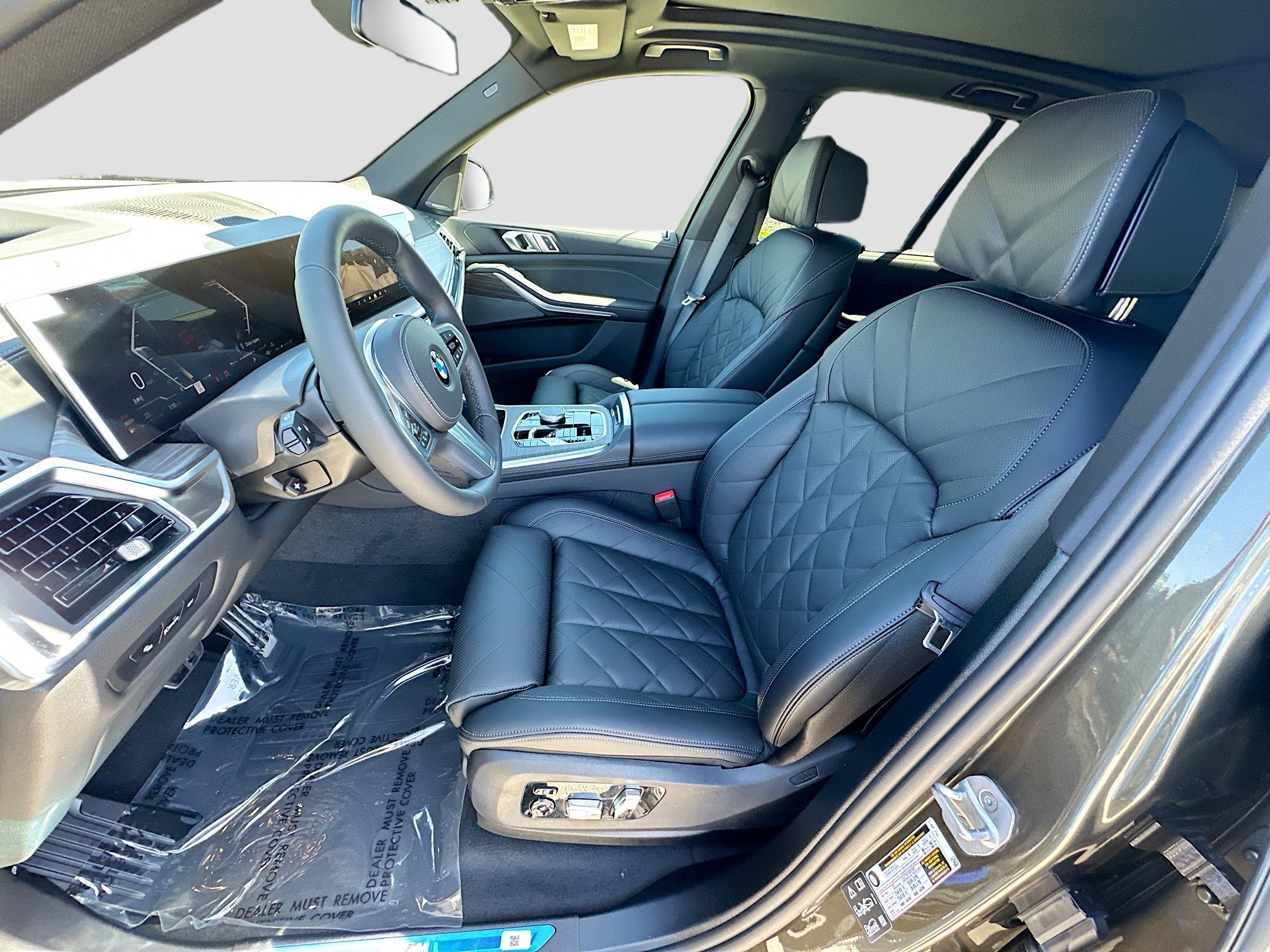 New 2026 Manhattan Green Metallic BMW xDrive40i image 16