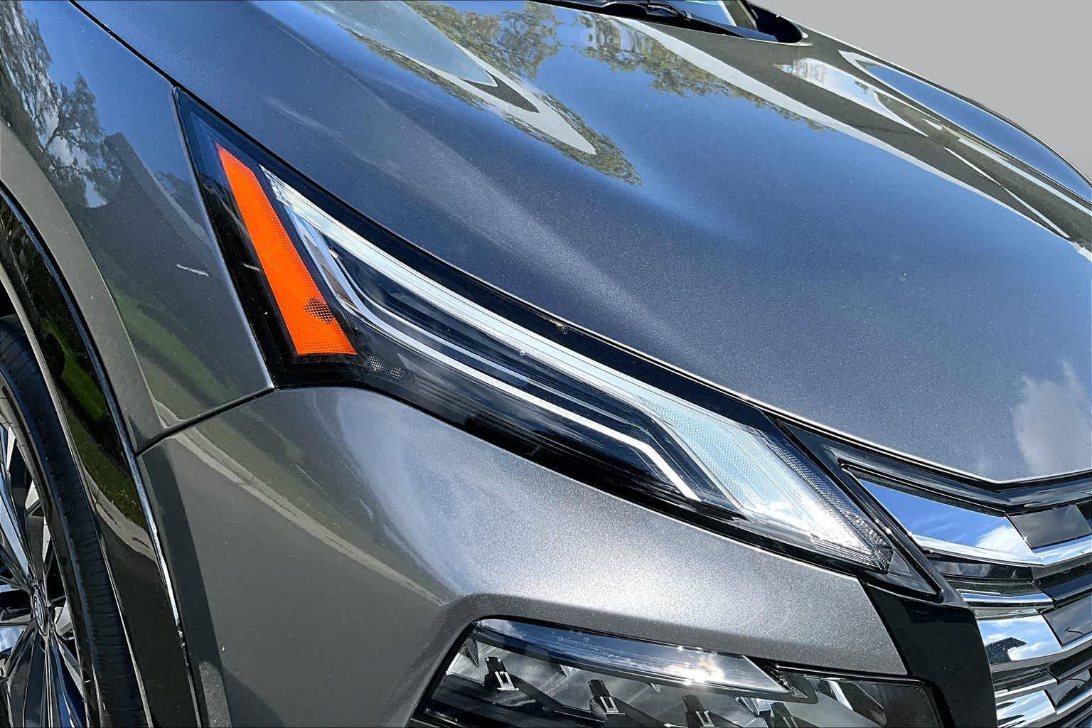 New 2026 Gun Metallic Nissan Platinum image 13