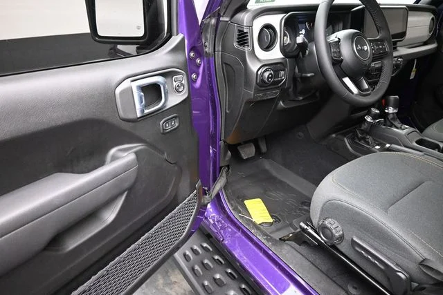 New 2026 Reign Exterior Paint Jeep Sport S image 16