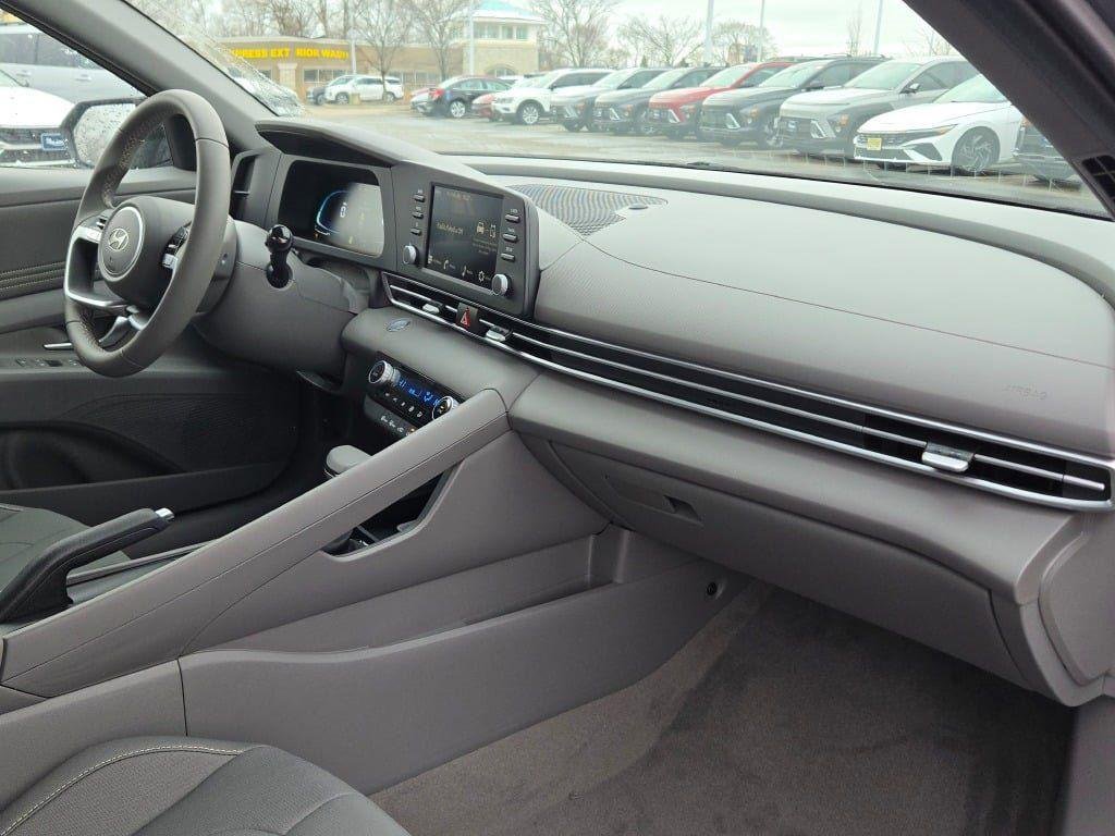 New 2026 Gray Hyundai SEL Sport image 8