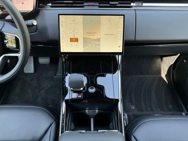 New 2026 Varesine Blue Land Rover SE image 27