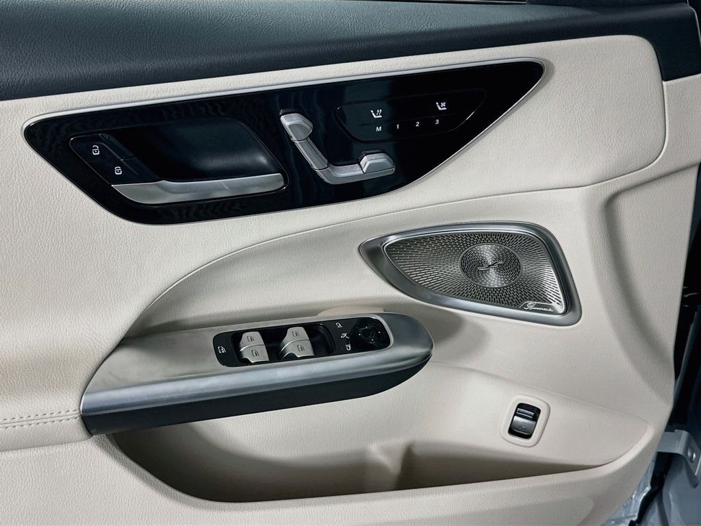 New 2026 Cirrus Silver Metallic Mercedes-Benz C 300 image 18