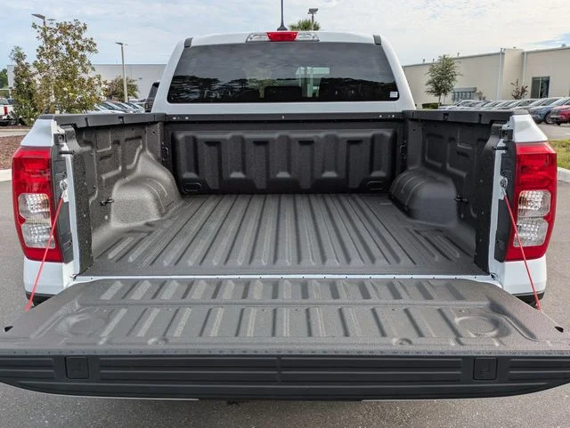 New 2026 Oxford White Ford XL image 13