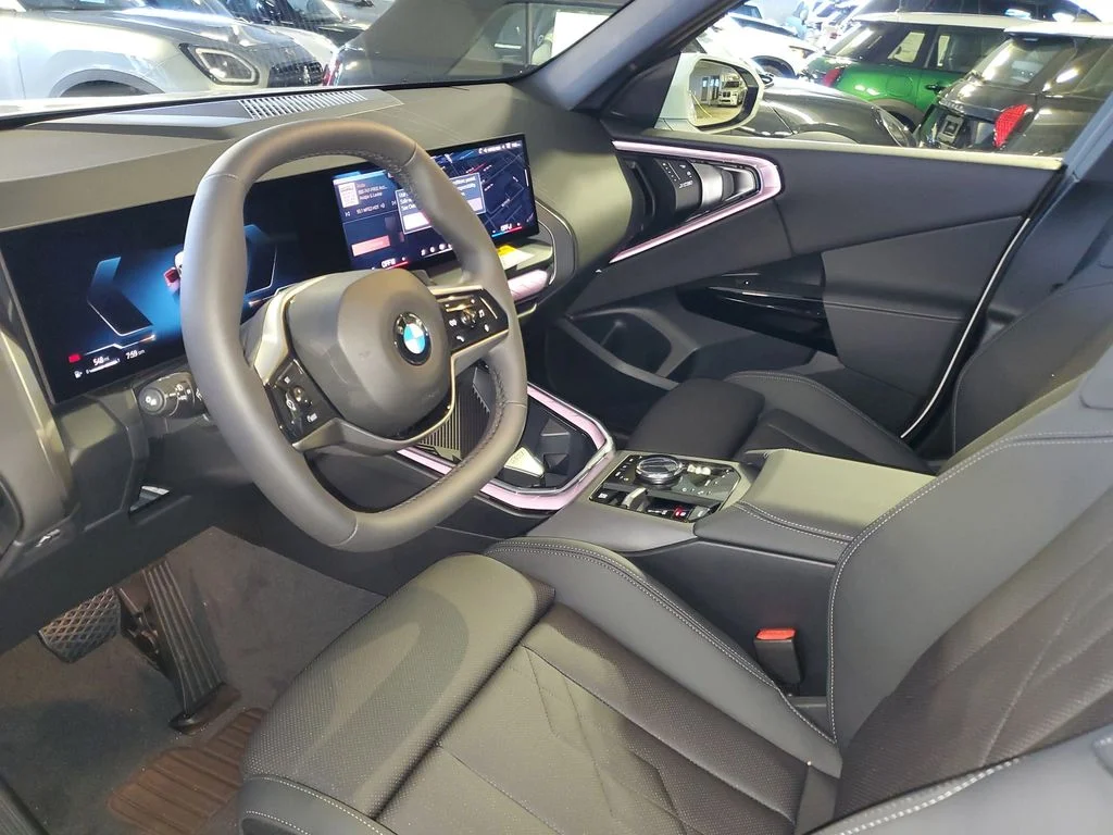 2026 BMW X3 30 - Photo 15