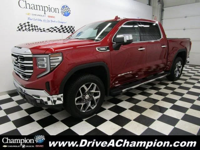 Certified Used 2025 Volcanic Red Tintcoat GMC SLT image 12