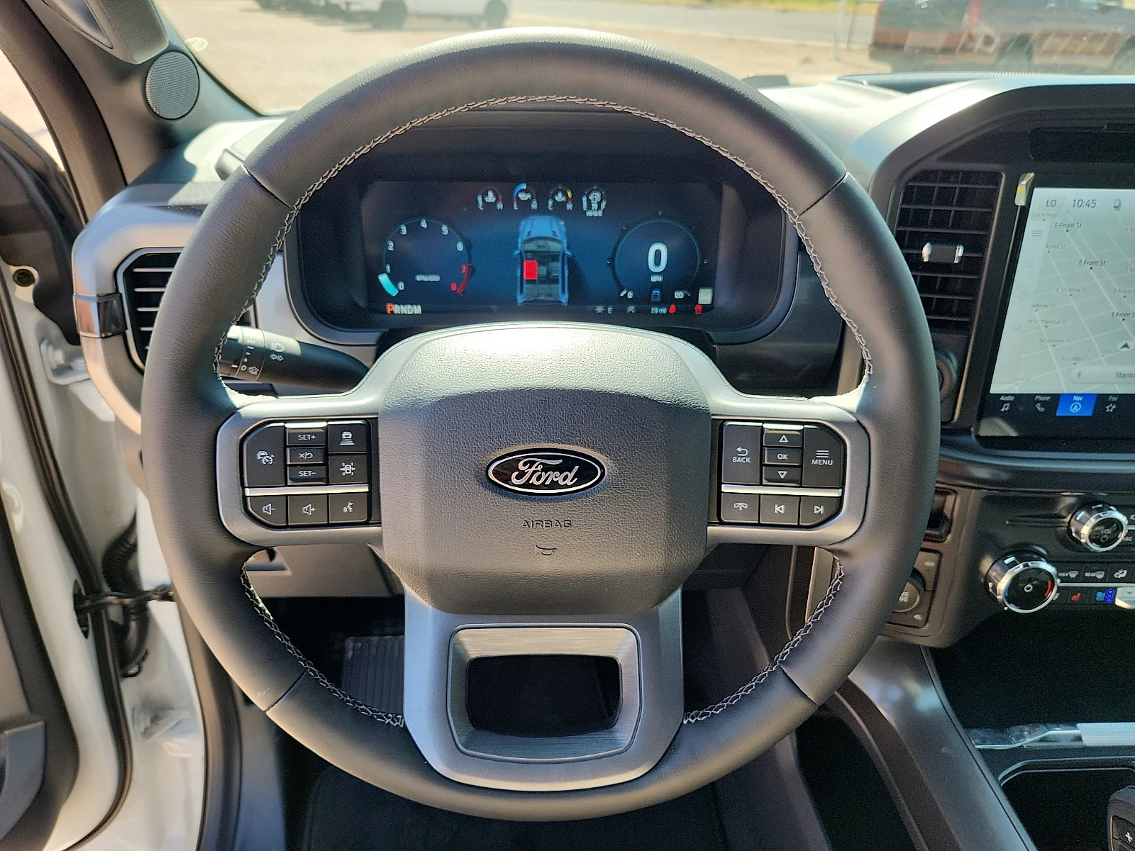 New 2026 Oxford White Ford Lariat image 21