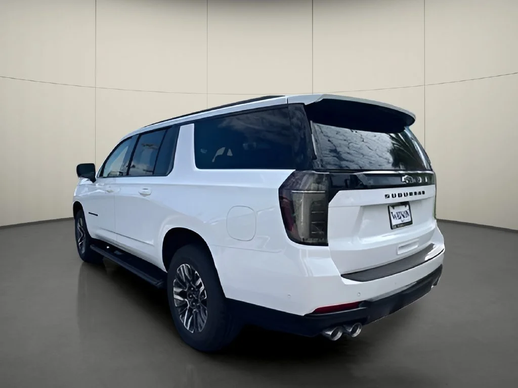 New 2026 Summit White Chevrolet Z71 image 3
