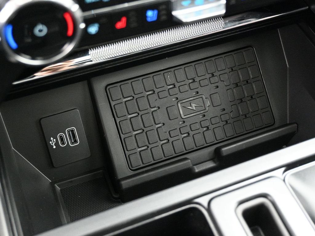 2025 Ford F-150 Lariat - Photo 18