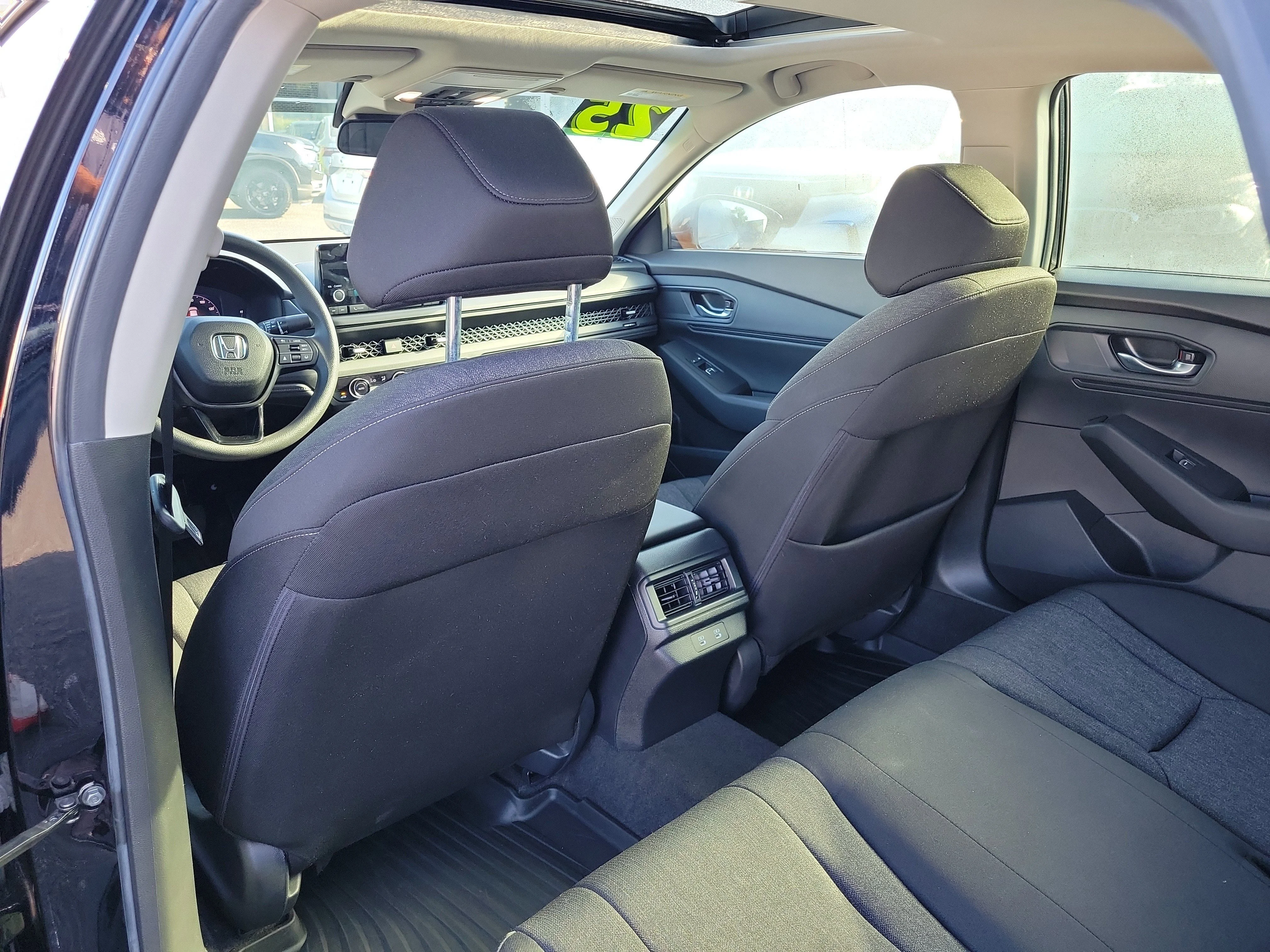 2025 Honda Accord SE - Photo 51