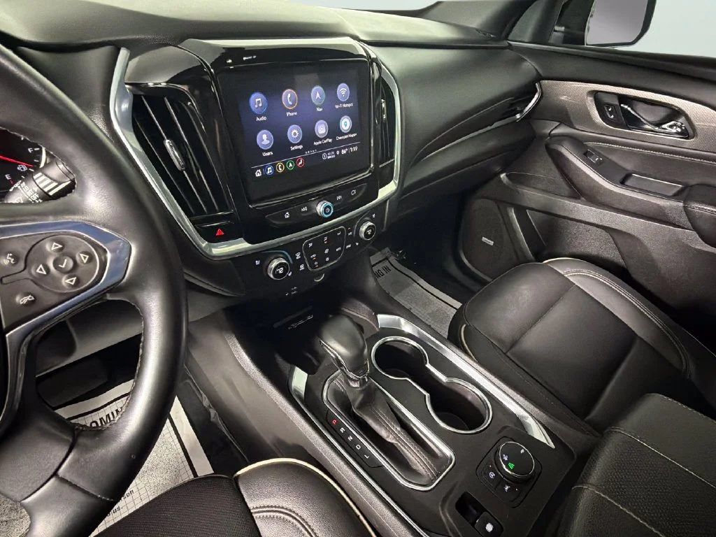 2023 Chevrolet Traverse Premier - Photo 19
