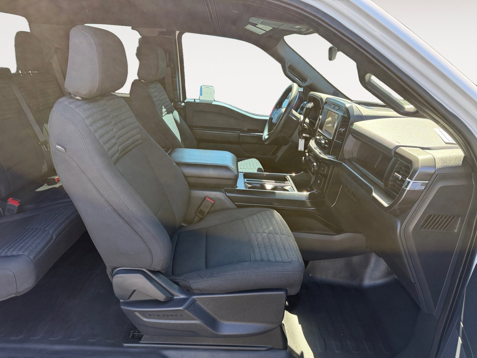 Certified Used 2023 Oxford White Ford XL image 19
