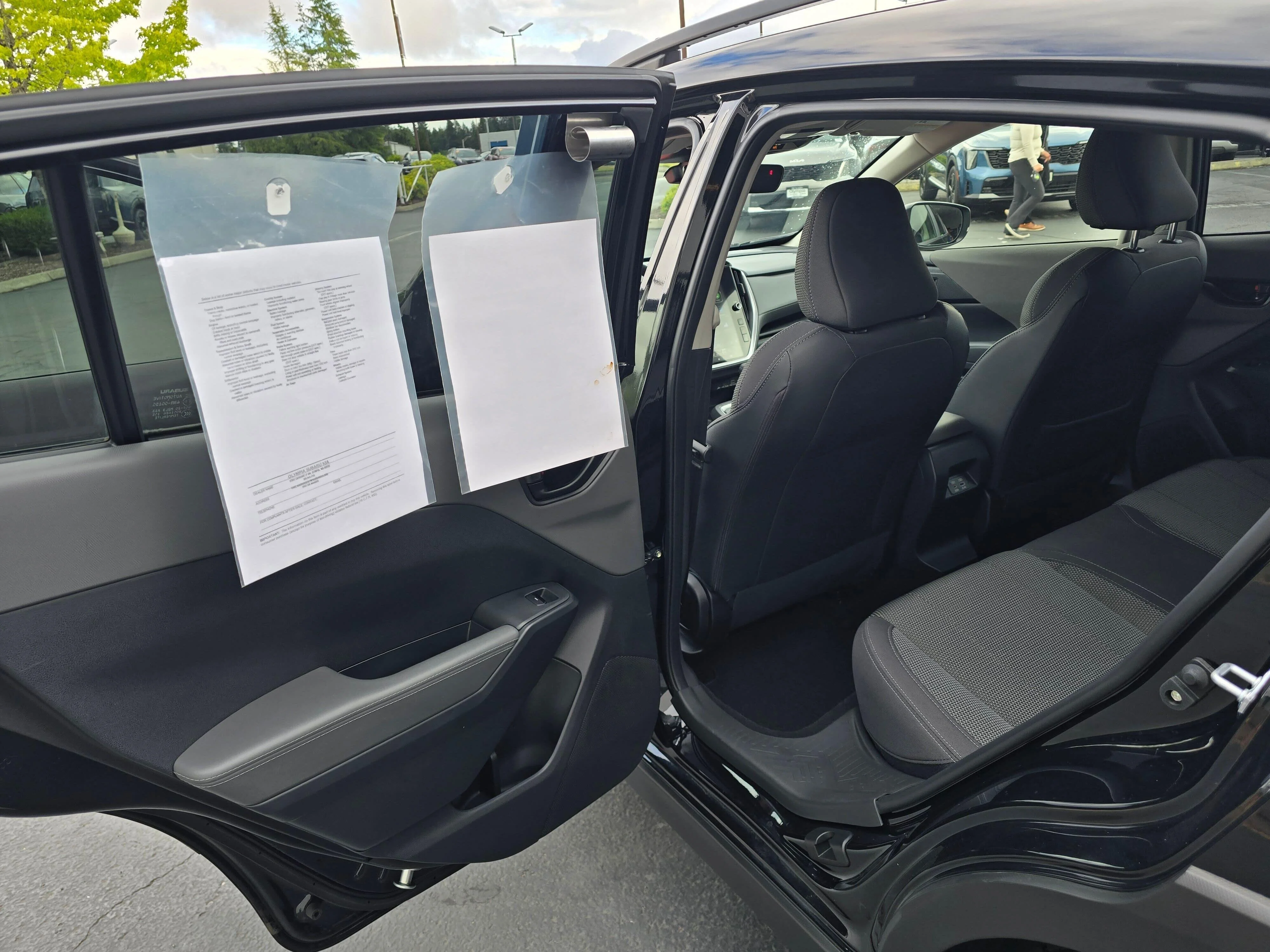 Used 2024 Crystal Black Silica Subaru Premium image 9