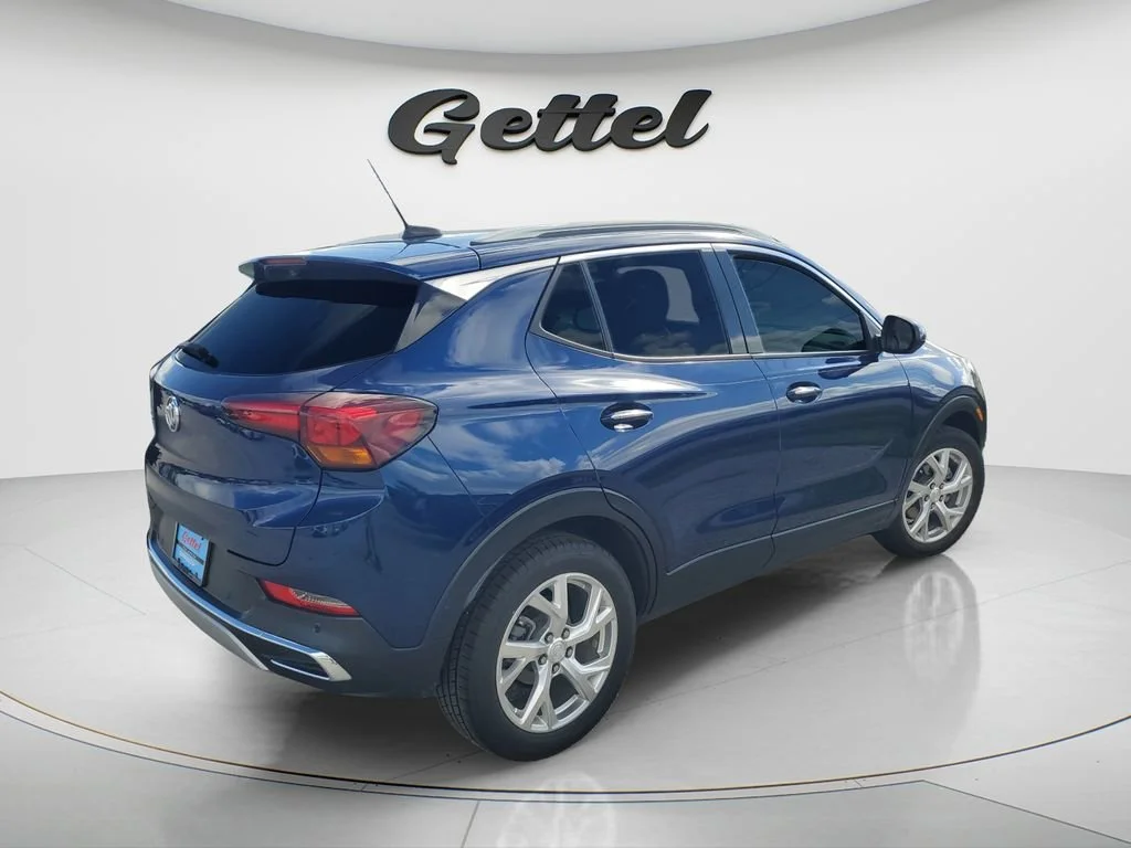 Used 2022 Sapphire Metallic Buick Essence image 3
