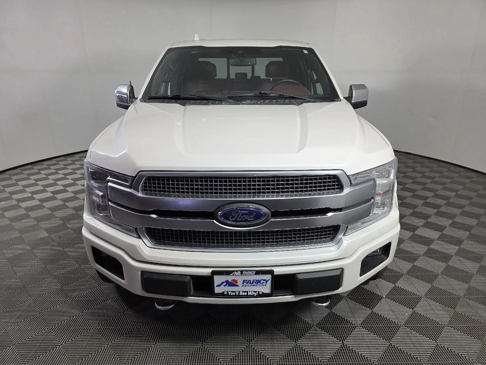Used 2019 White Platinum Metallic Tri-Coat Ford Platinum image 11