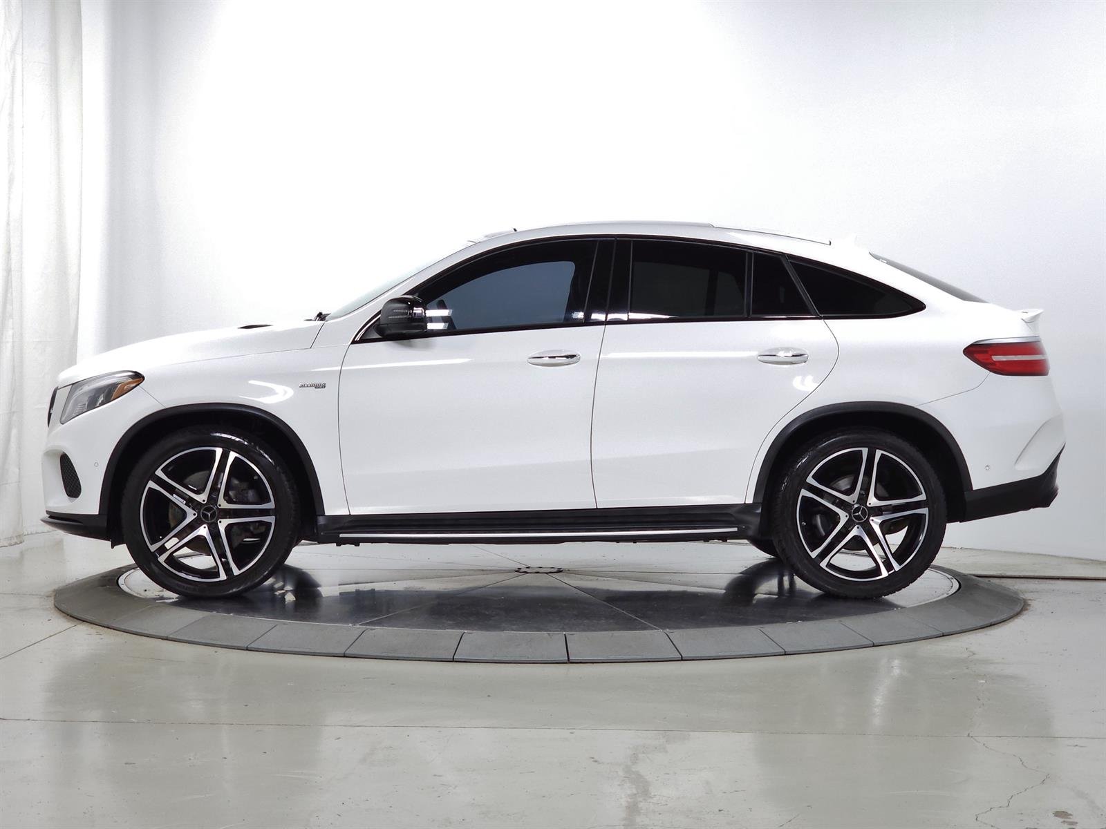 Used 2019 White Mercedes-Benz AMG® GLE 43 image 4