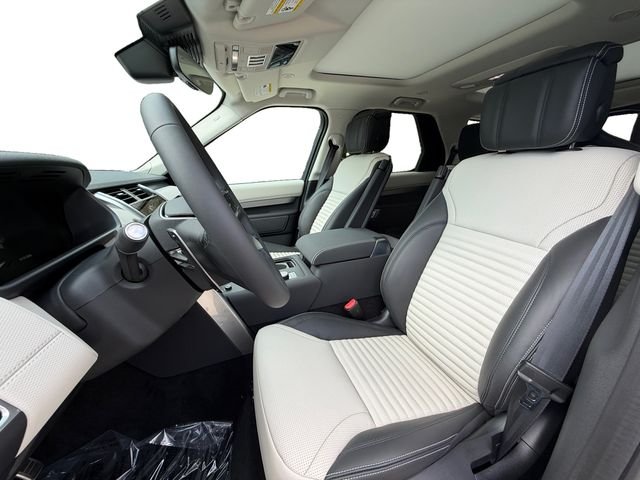 New 2026 Fuji White Land Rover Gemini Edition image 10