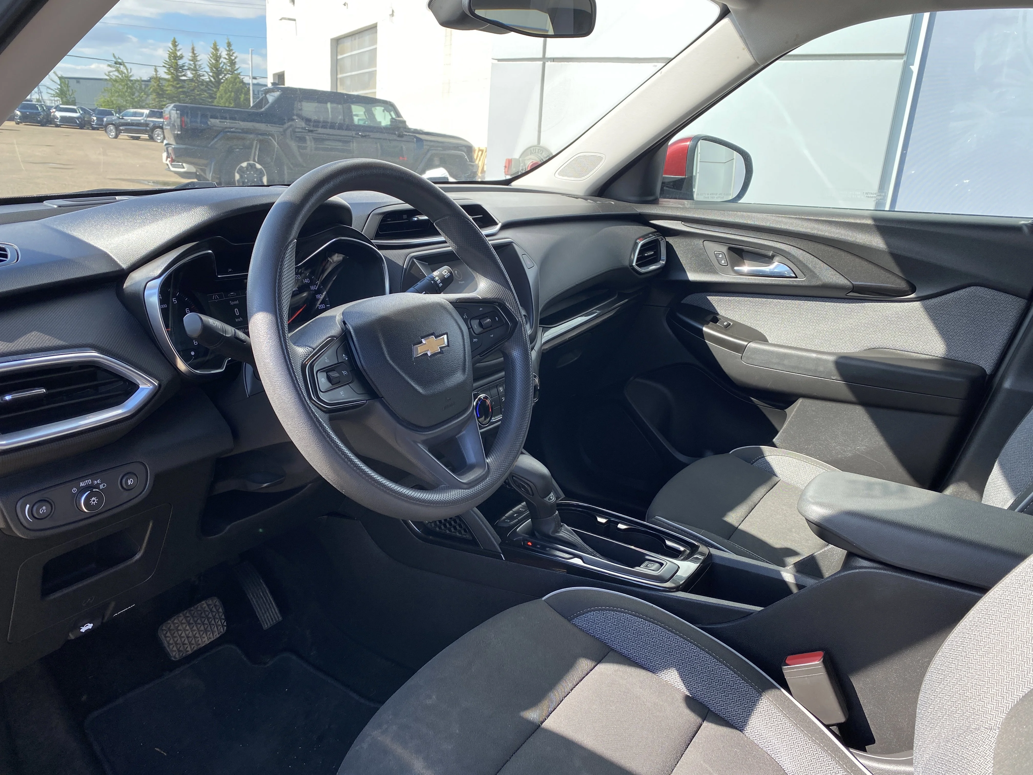 Used 2022 Red Chevrolet LT AWD * HEATED SEATS * LOW KM