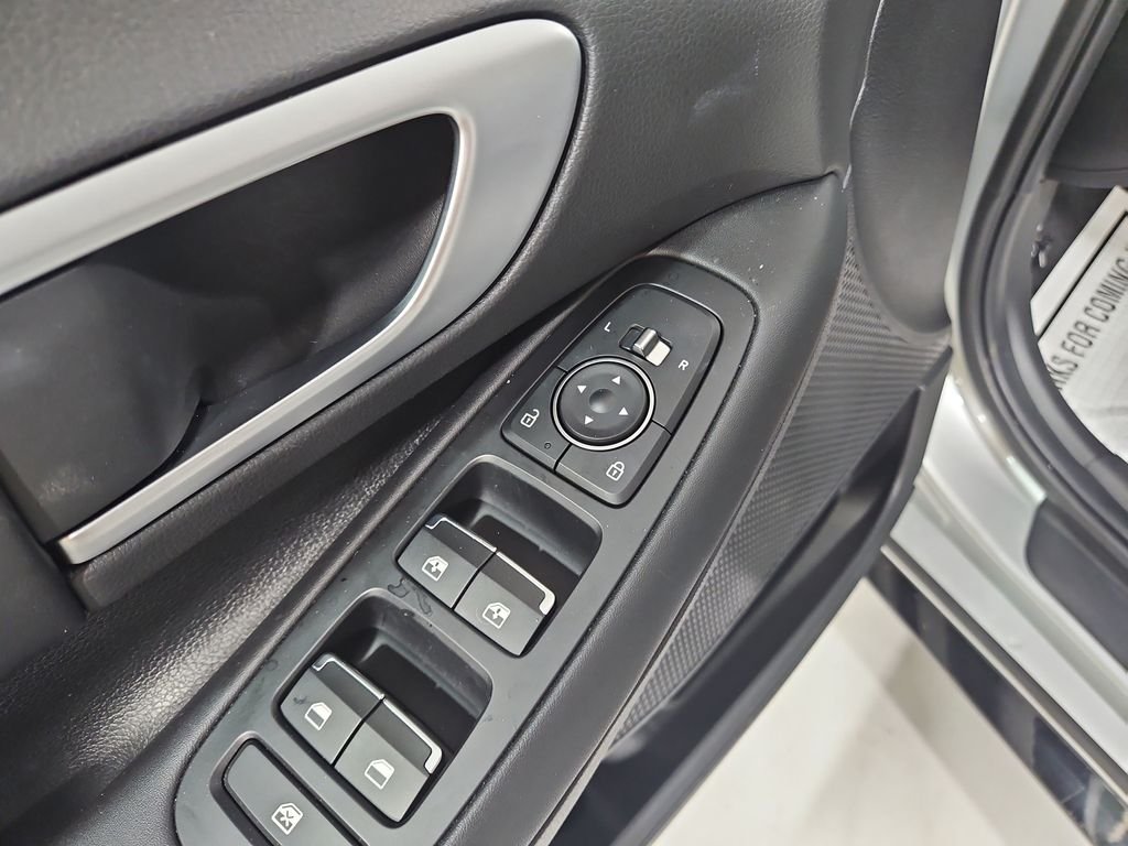 Certified Used 2025 Silver Hyundai SEL image 13
