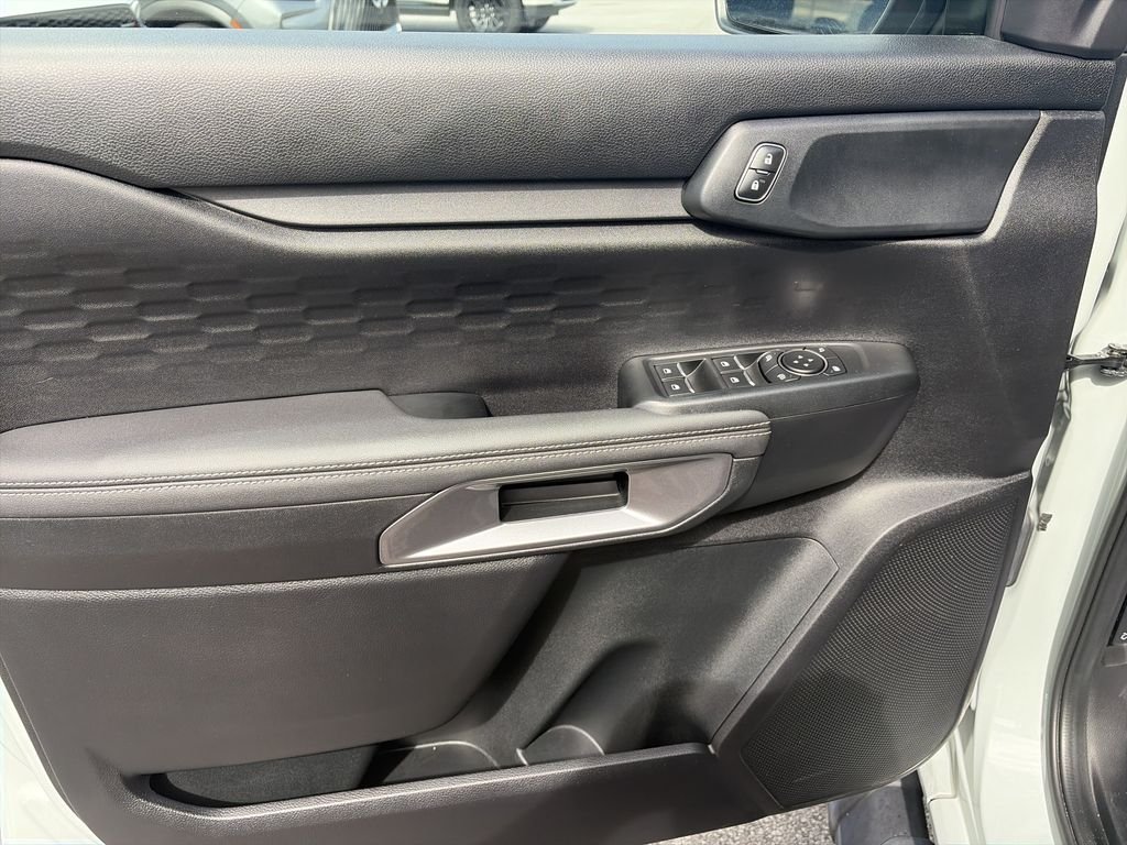 Used 2024 Green Ford XLT image 18