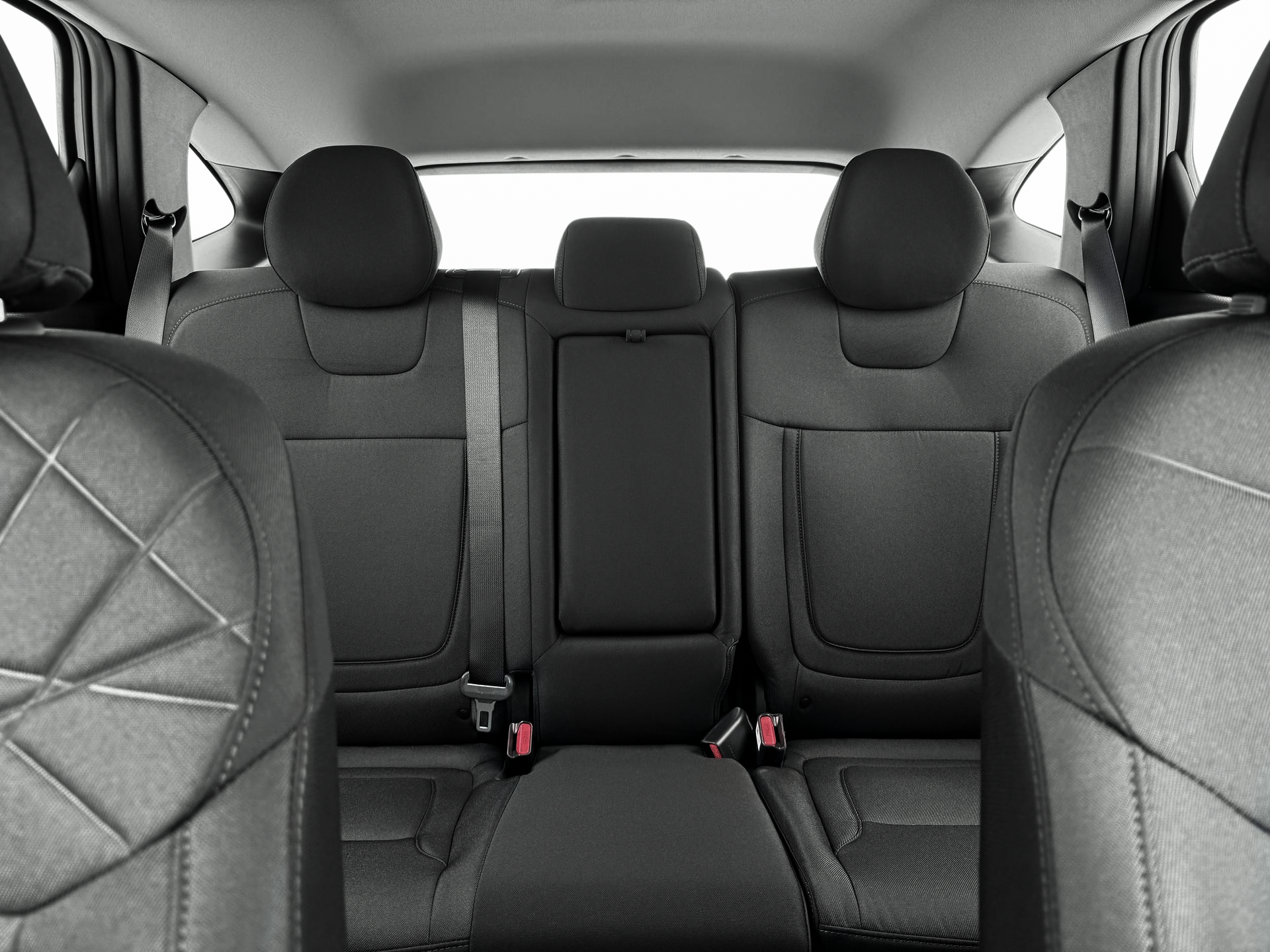 2025 Hyundai Tucson SE - Photo 16